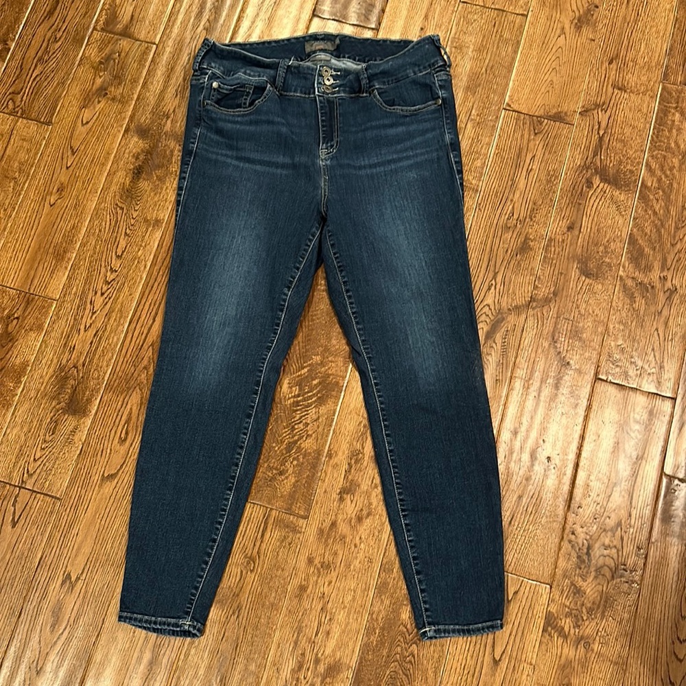 Torrid denim jeggings size 18